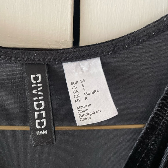 H&M Black Velvet Wrap dress - Picture 6 of 10